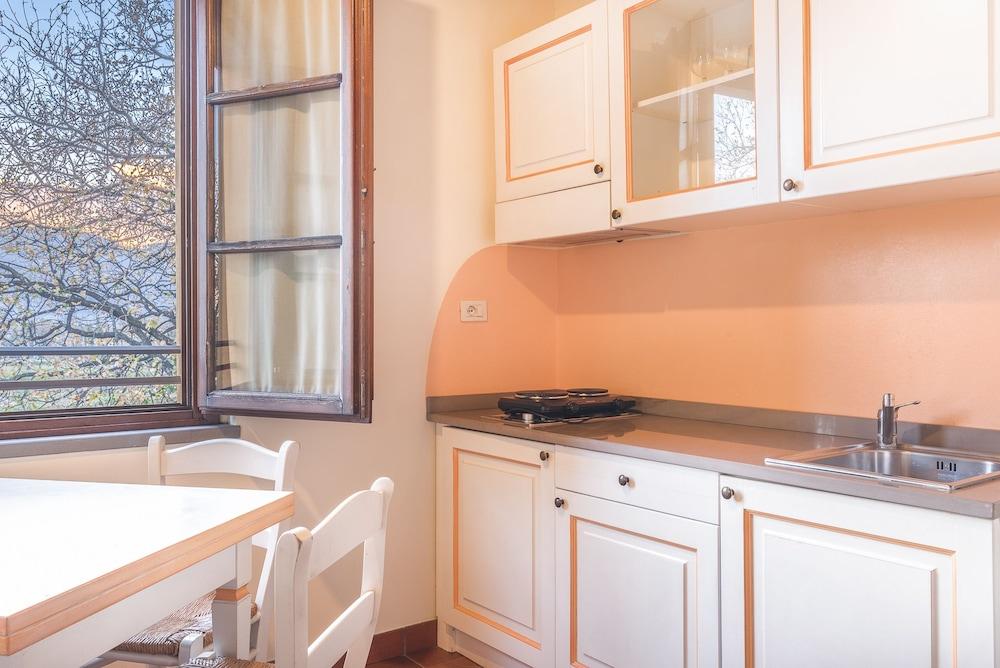 Antico Casale Guest House Sarzana Bagian luar foto