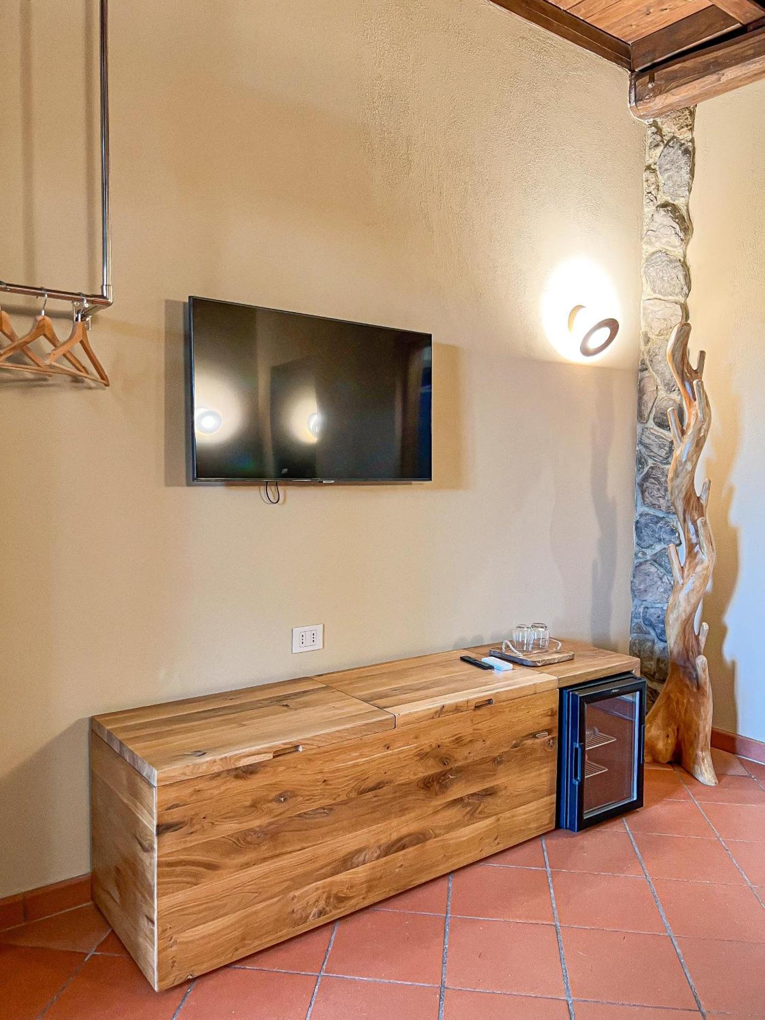 Antico Casale Guest House Sarzana Bagian luar foto