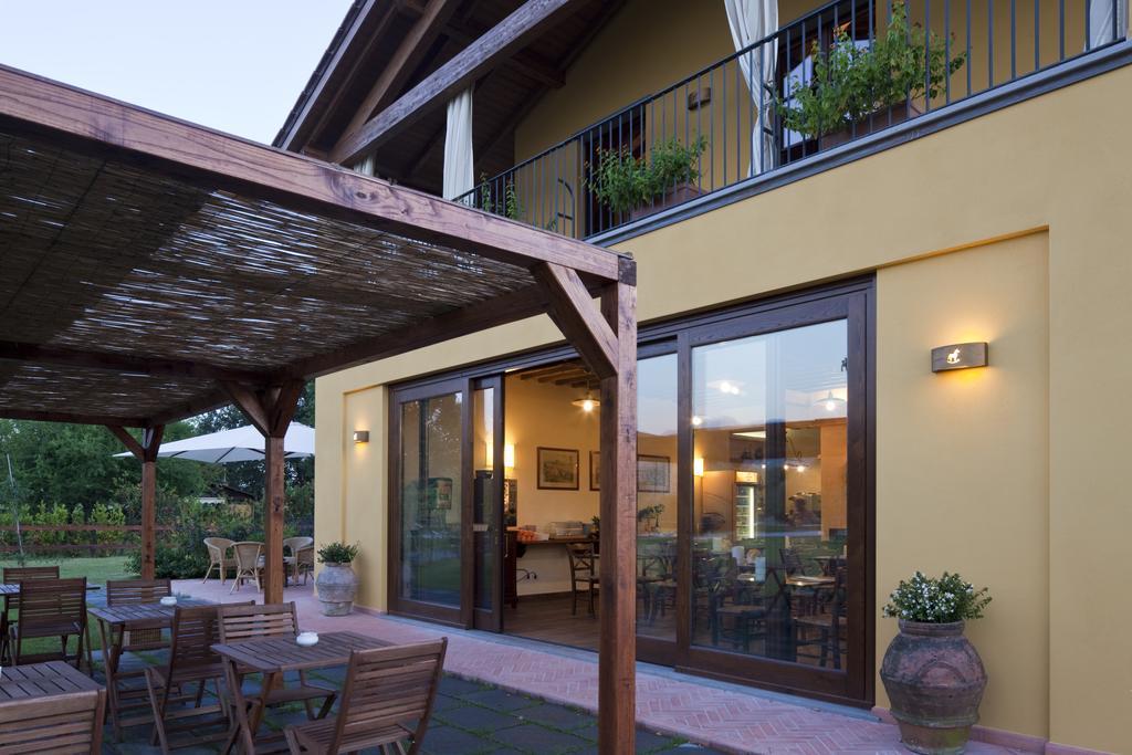Antico Casale Guest House Sarzana Bagian luar foto
