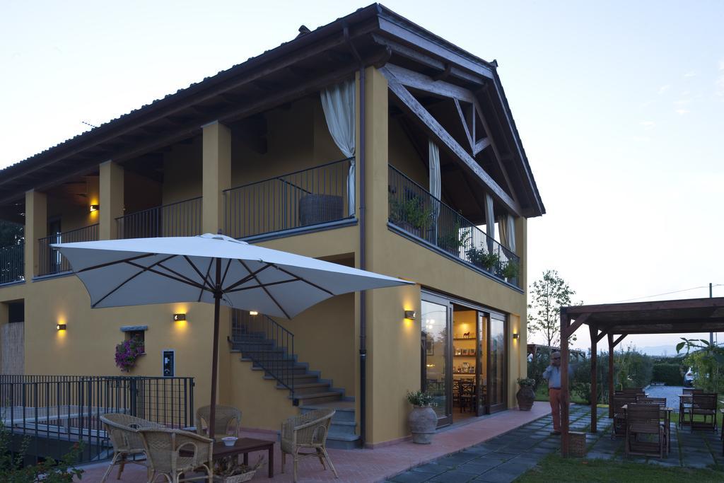 Antico Casale Guest House Sarzana Bagian luar foto