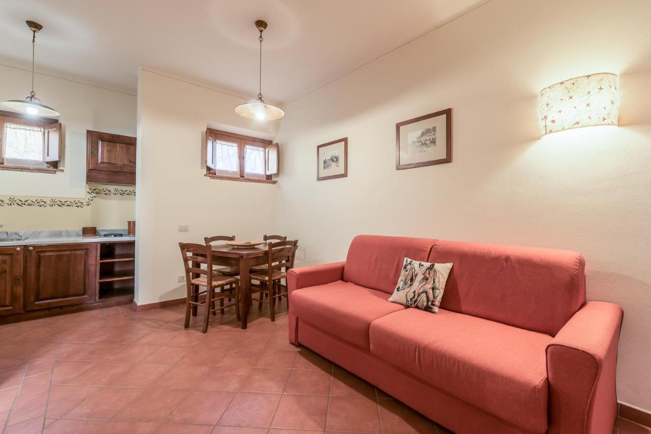 Antico Casale Guest House Sarzana Bagian luar foto