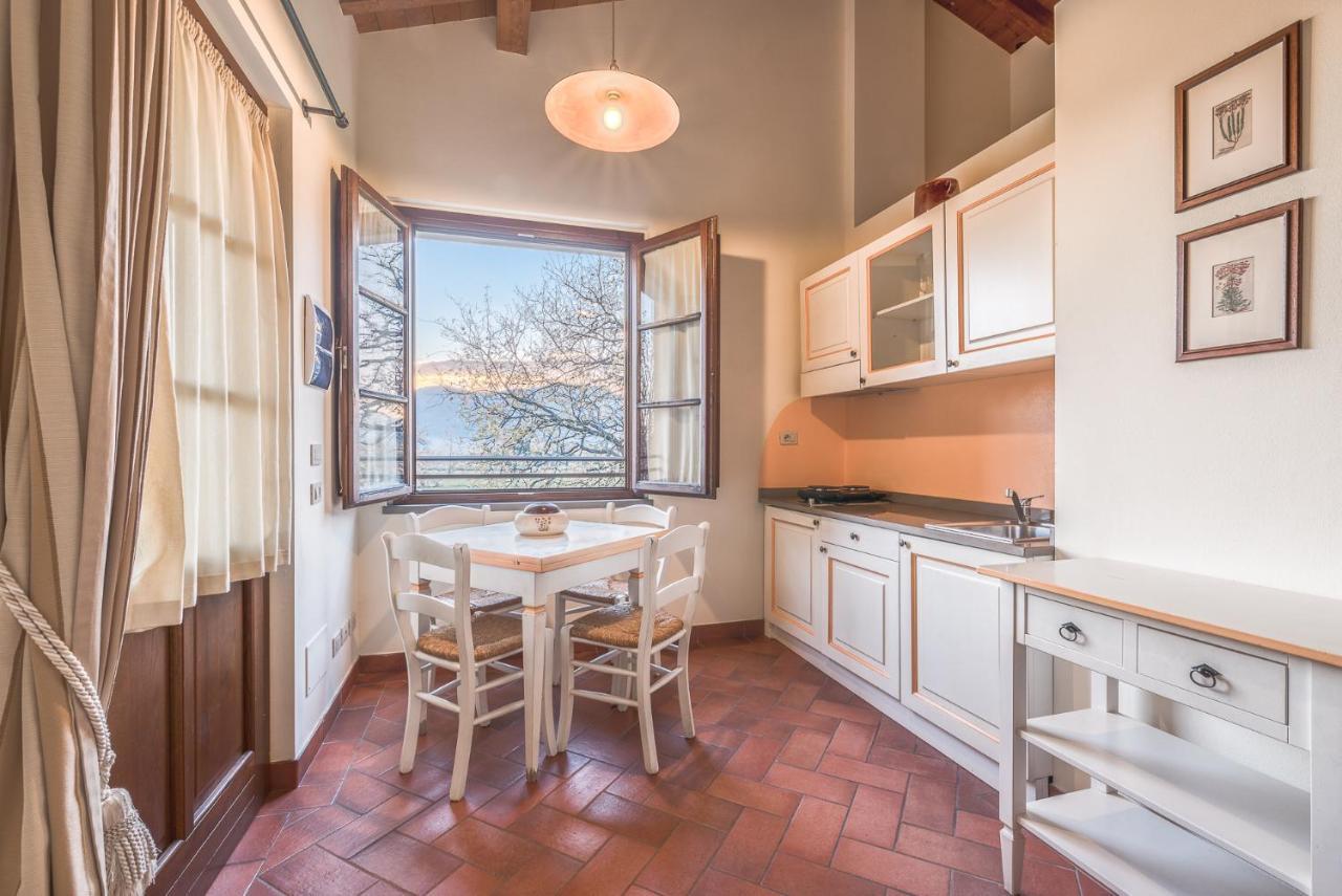 Antico Casale Guest House Sarzana Bagian luar foto
