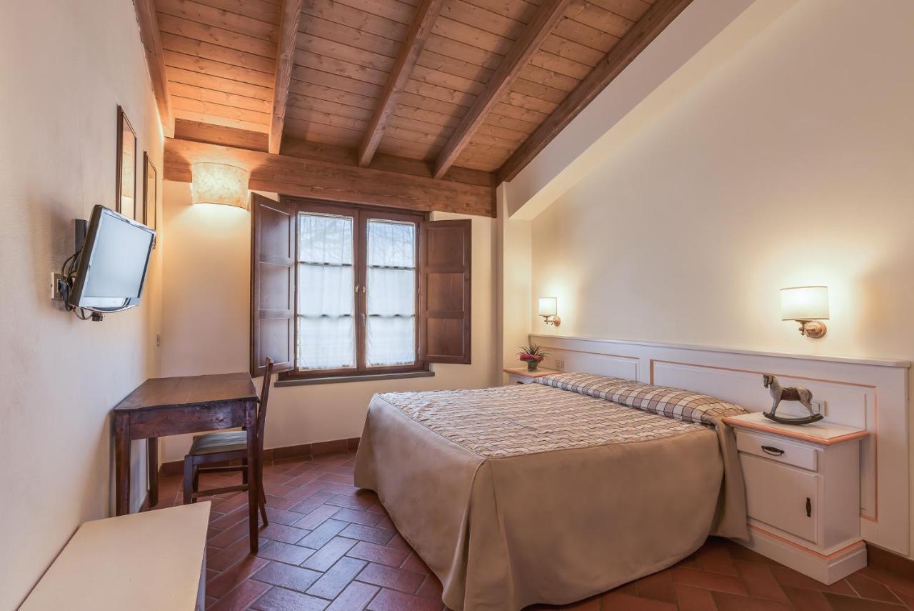 Antico Casale Guest House Sarzana Bagian luar foto