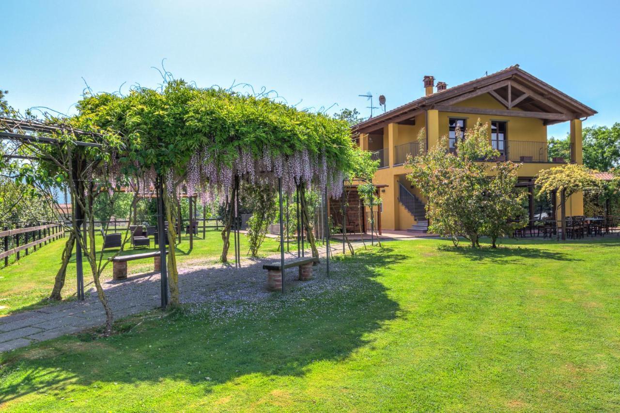 Antico Casale Guest House Sarzana Bagian luar foto